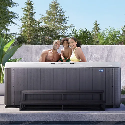 Patio Plus hot tubs for sale in Lyon